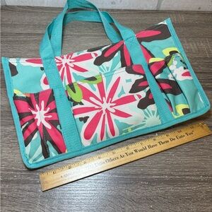 thirty-one keep it caddy mini daisy craze utility tote
13x8x6.5 inches